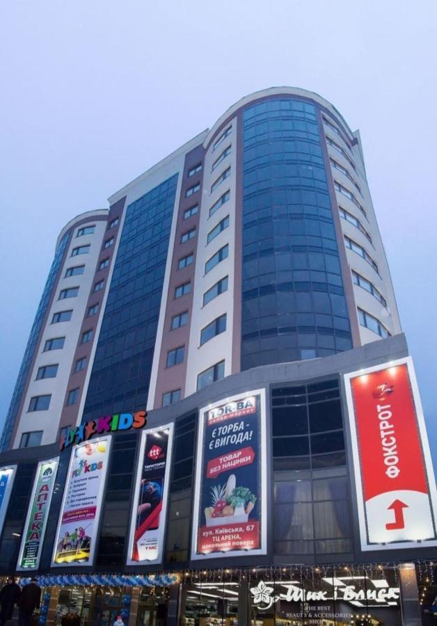Люкс Апартаменты .Район Автовокзала,В Жк Арена Rivne Exterior photo